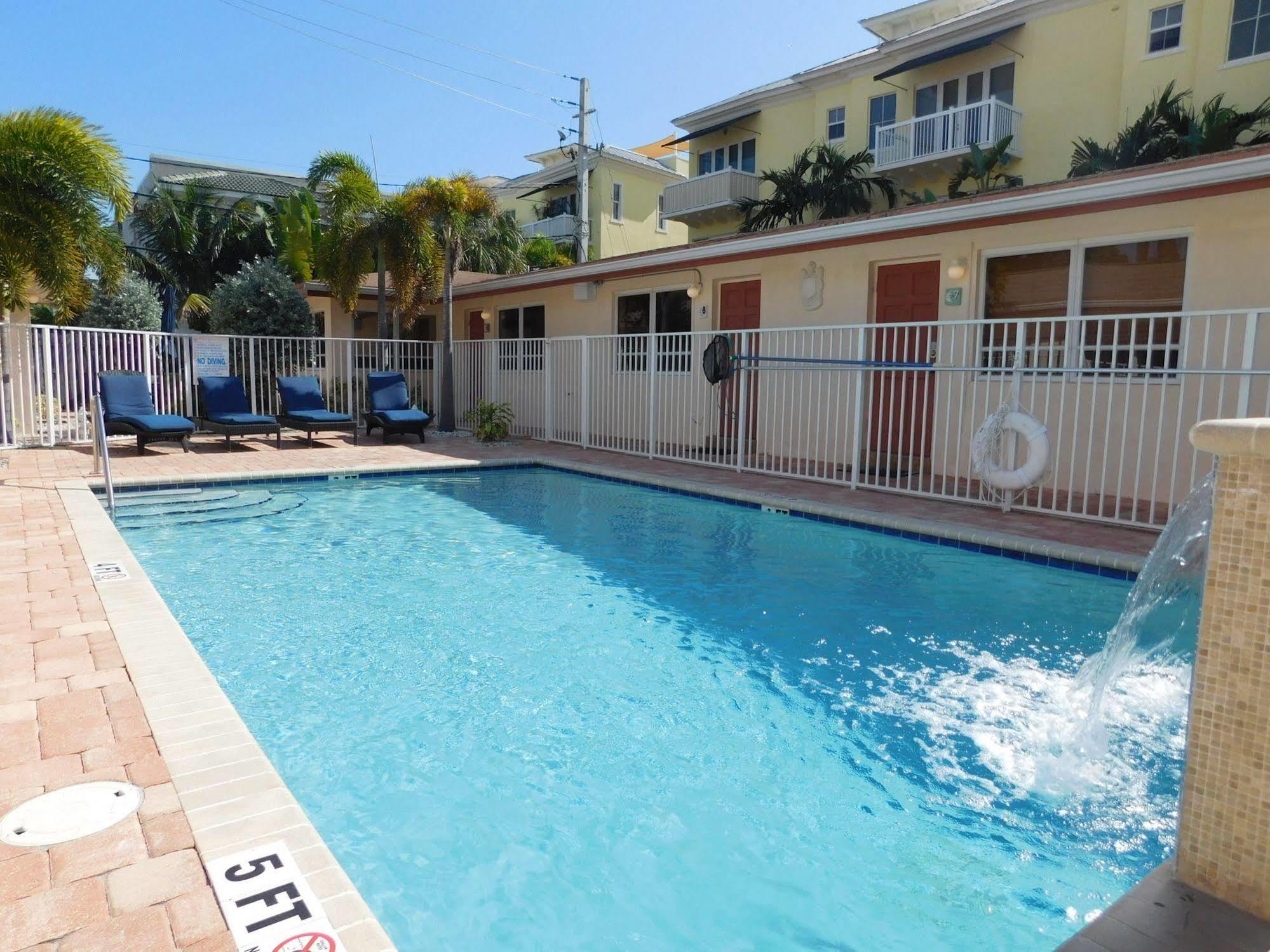 Lauderdale Villas By The Sea Exterior photo